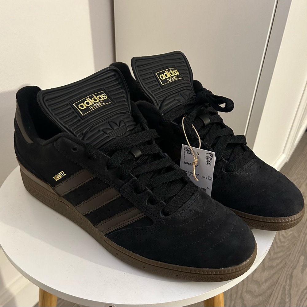 Men’s Adidas Busenitz Pro Skate Shoes Core Black & Brown Size Men’s 11 New W/Box